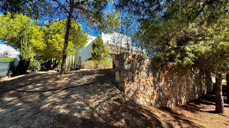 3 Cuarto Villa en venta