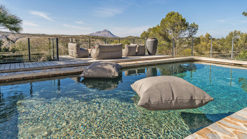 5 bedroom Villa for sale