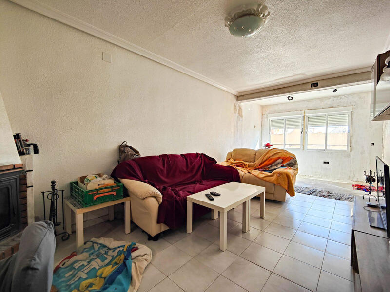 4 Cuarto Villa en venta