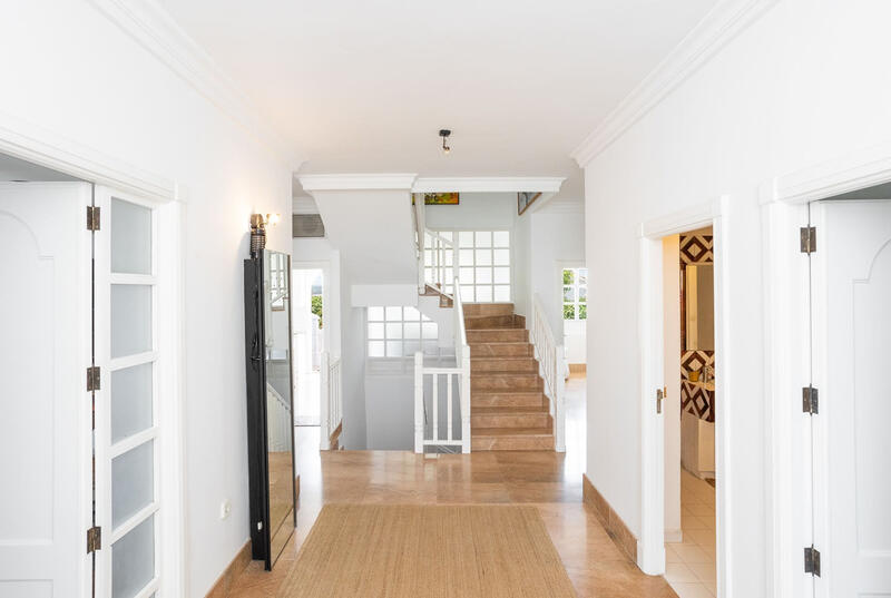 4 Schlafzimmer Villa zu verkaufen