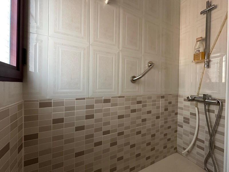 2 slaapkamer Appartement Te koop