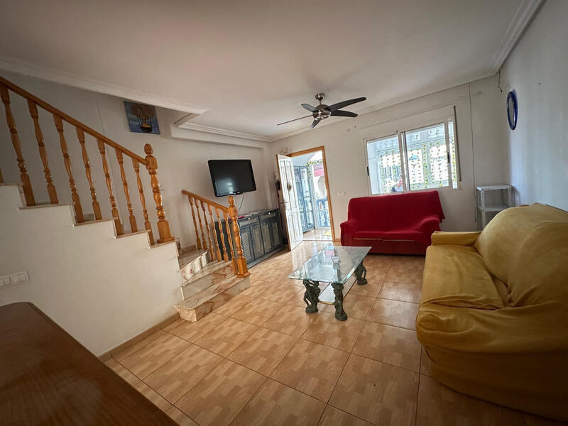 3 Schlafzimmer Stadthaus zu verkaufen