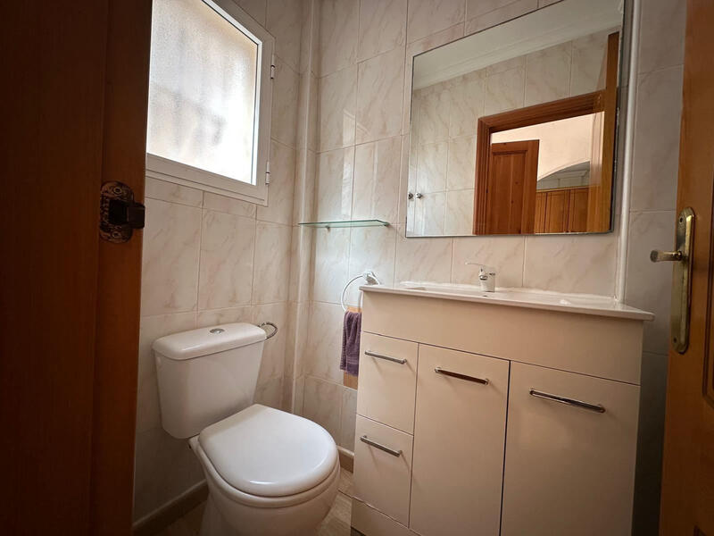 3 Schlafzimmer Stadthaus zu verkaufen