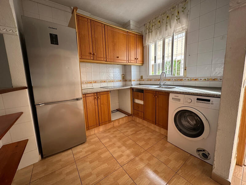 3 Schlafzimmer Stadthaus zu verkaufen