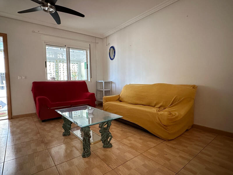 3 Schlafzimmer Stadthaus zu verkaufen