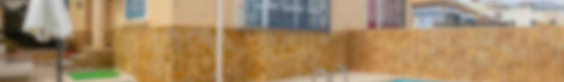 3 спальная комната городская тюрьма продается