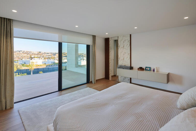 7 Cuarto Villa en venta