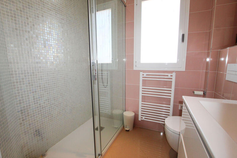 6 Cuarto Villa en venta