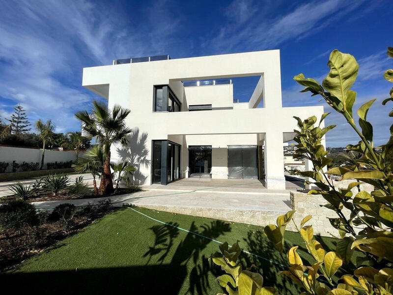 4 Schlafzimmer Villa zu verkaufen