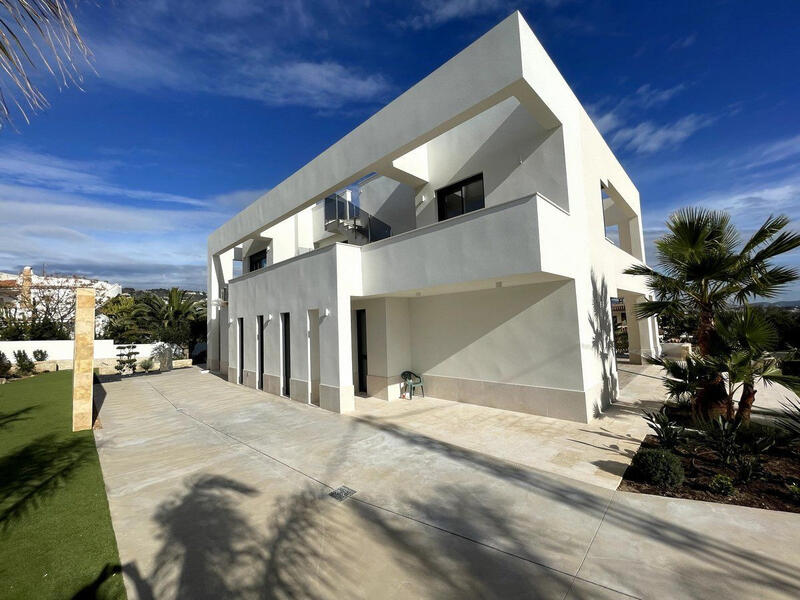 4 Schlafzimmer Villa zu verkaufen