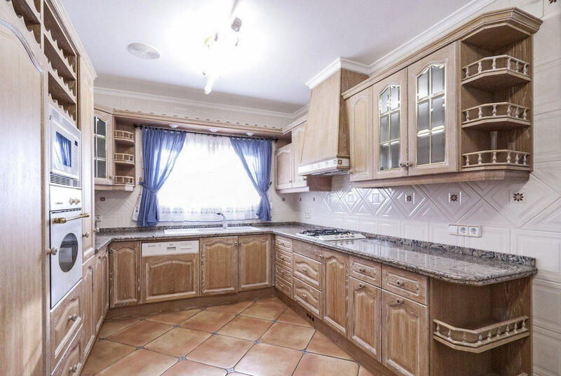 8 soveværelse Villa til salg 8 soveværelse Villa til salg