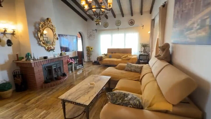 4 soveværelse Villa til salg 4 soveværelse Villa til salg