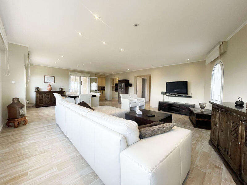 6 Schlafzimmer Villa zu verkaufen