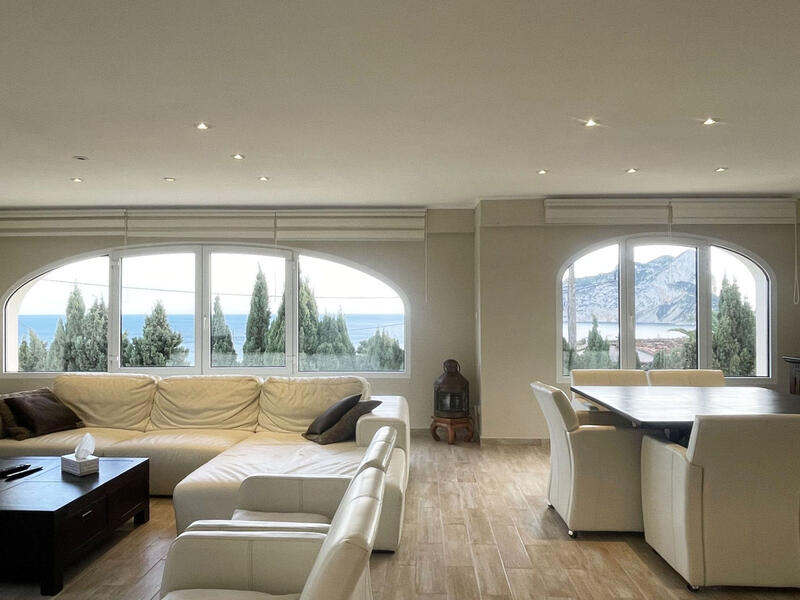 6 Schlafzimmer Villa zu verkaufen