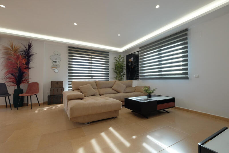 6 Schlafzimmer Villa zu verkaufen