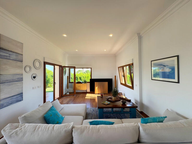 4 Cuarto Villa en venta