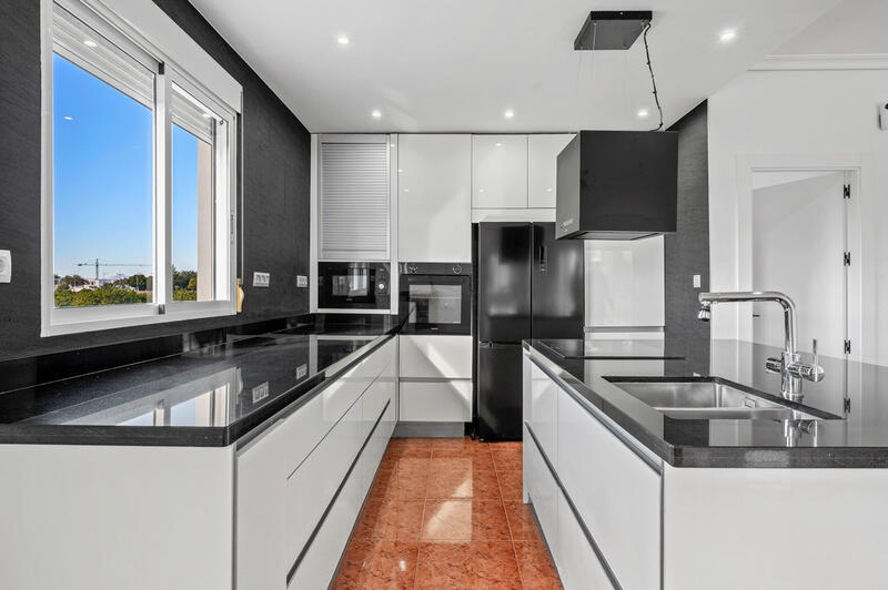 4 bedroom Villa for sale