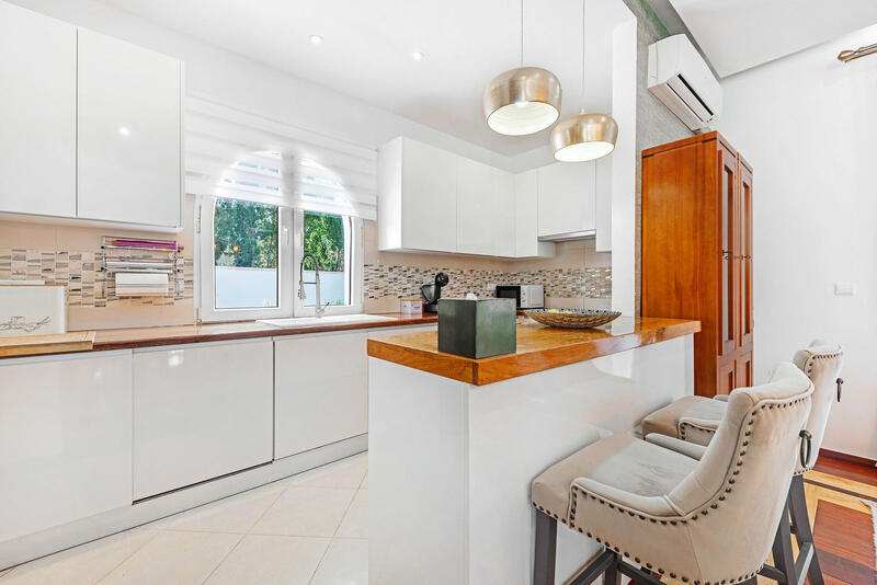 6 soveværelse Villa til salg