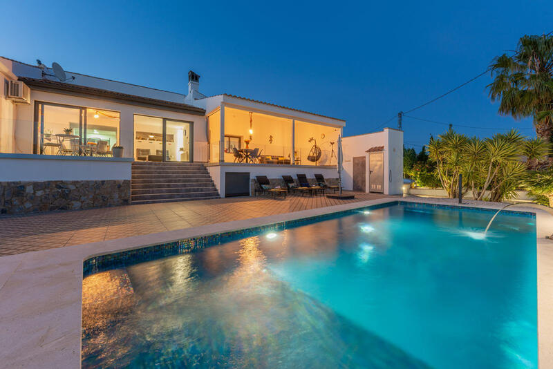 4 bedroom Villa for sale