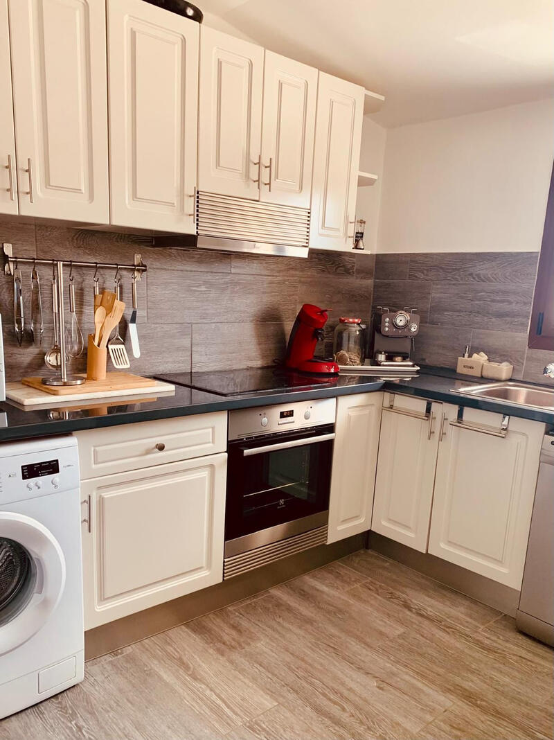 7 soveværelse Landsted til salg