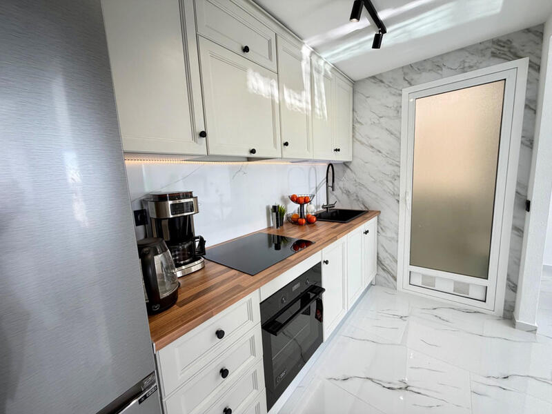 1 bedroom Apartment for sale