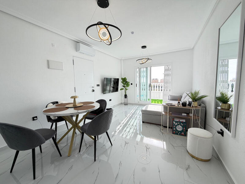 1 bedroom Apartment for sale