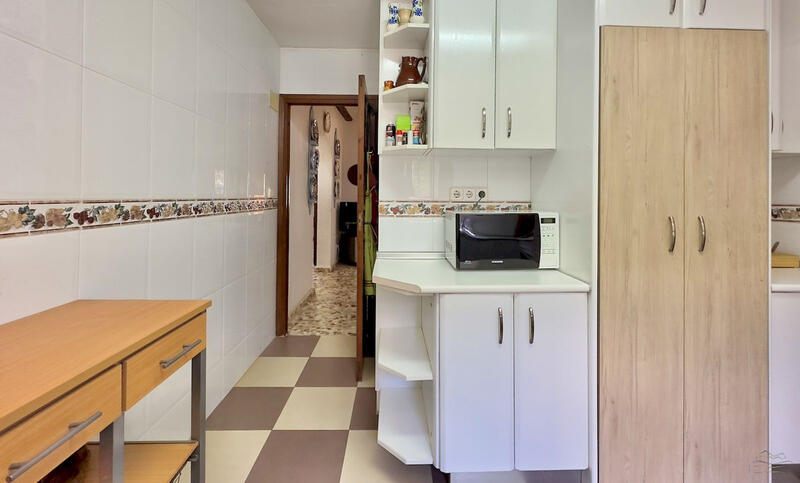 6 Cuarto Villa en venta