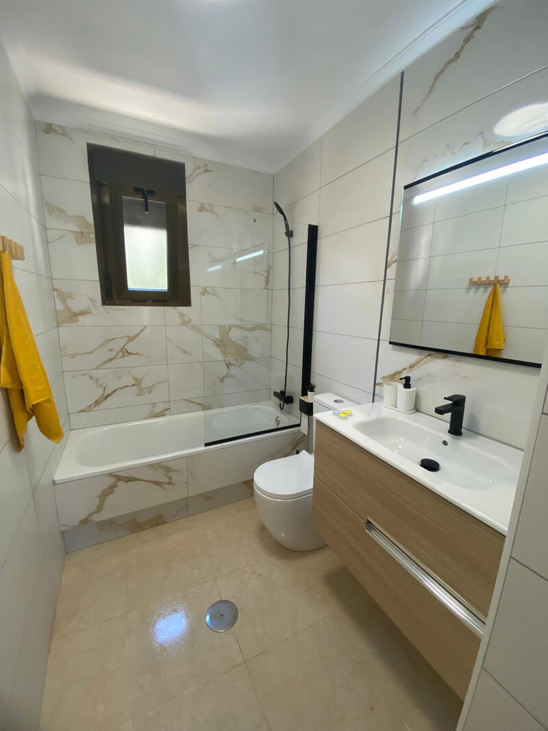 3 soveværelse Byhus til salg