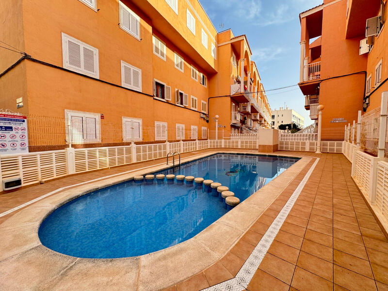 1 bedroom Apartment for sale