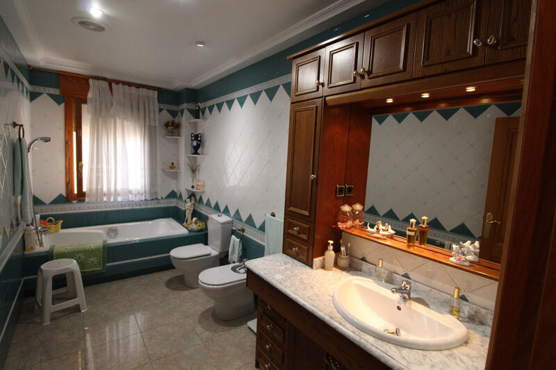 7 chambre Auberge à vendre