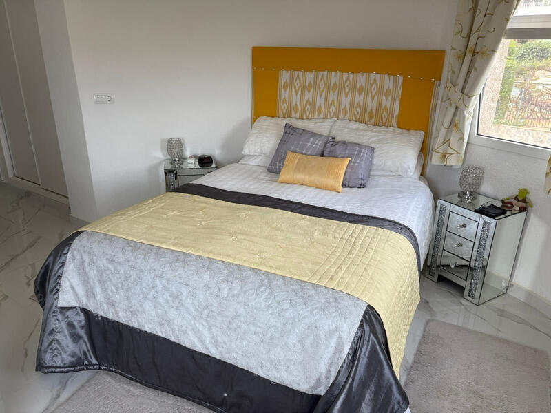 5 soveværelse Villa til salg 5 soveværelse Villa til salg