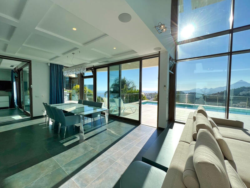 5 Schlafzimmer Villa zu verkaufen