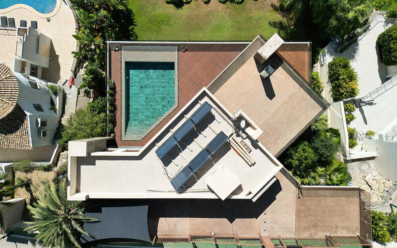 4 спальная комната вилла продается