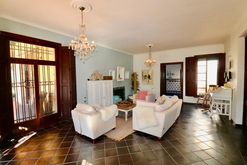 6 chambre Villa à vendre