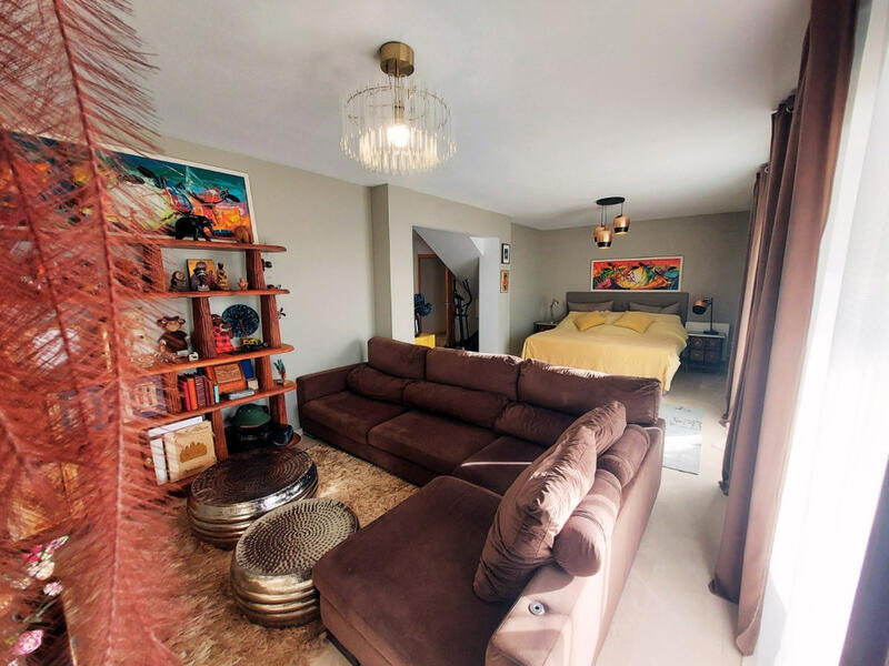 5 Cuarto Villa en venta