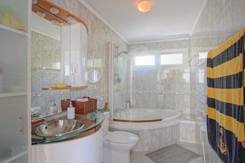 3 slaapkamer Villa Te koop