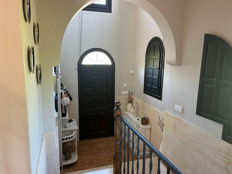 6 Cuarto Villa en venta