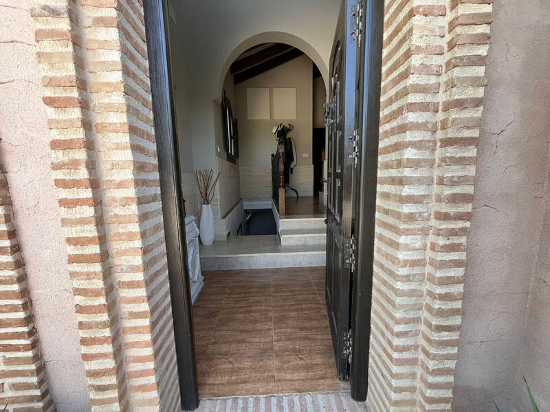 6 Cuarto Villa en venta