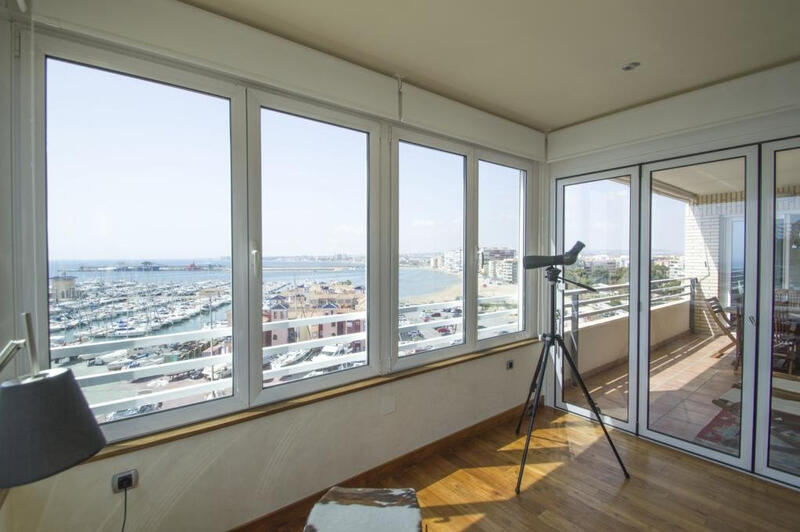 3 bedroom Apartment for sale