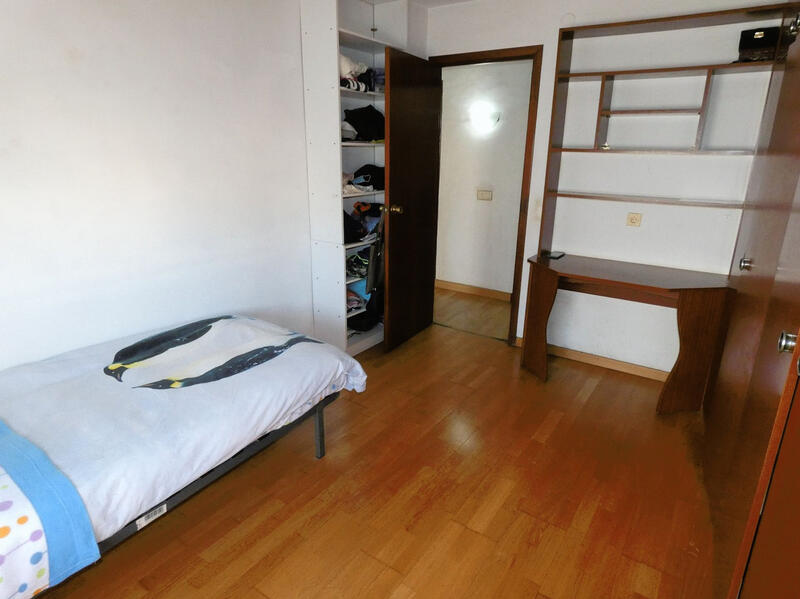 3 bedroom Apartment for sale