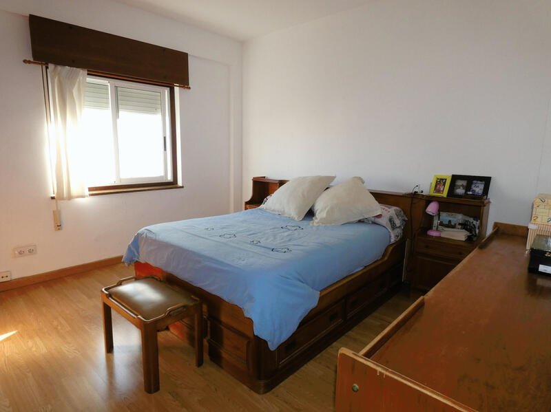 3 bedroom Apartment for sale