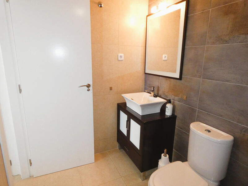 4 bedroom Apartment for sale