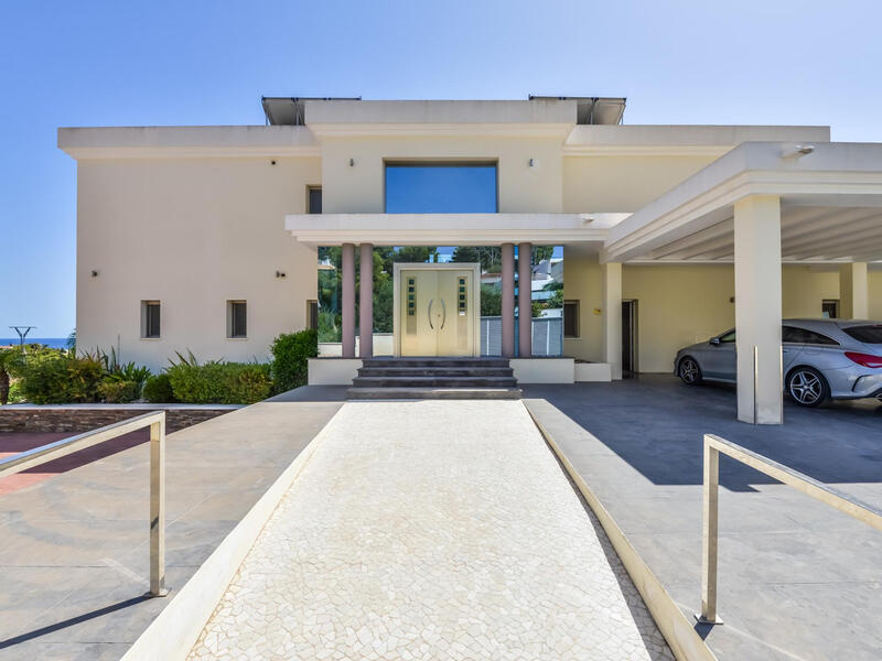 5 soveværelse Villa til salg 5 soveværelse Villa til salg