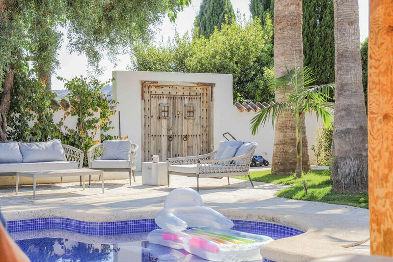 5 bedroom Villa for sale