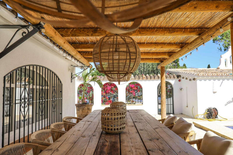 5 bedroom Villa for sale