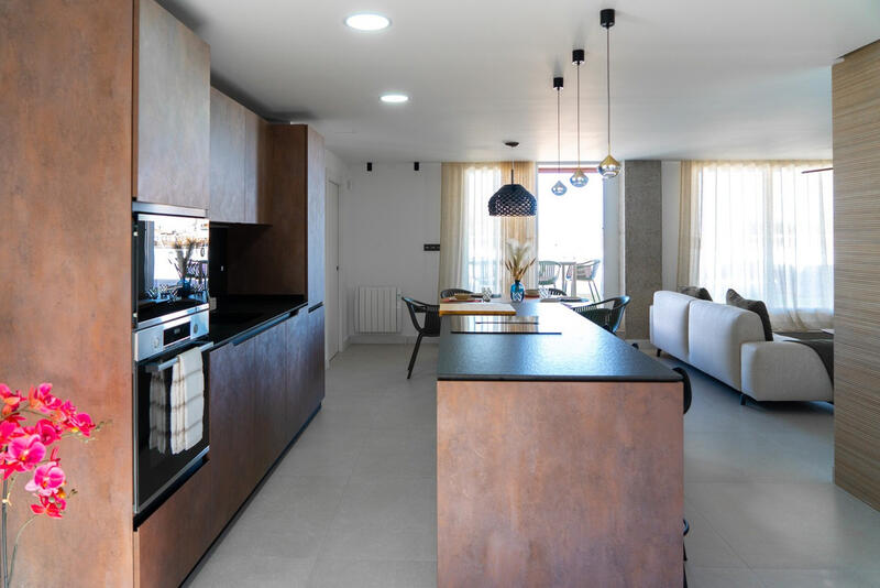 3 bedroom Apartment for sale