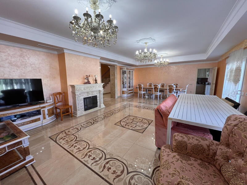 11 slaapkamer Villa Te koop