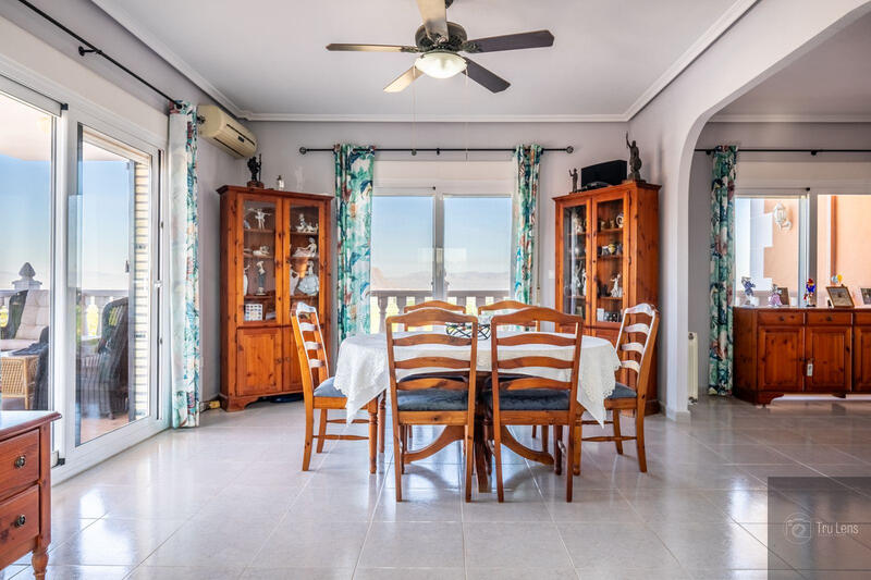 4 chambre Villa à vendre