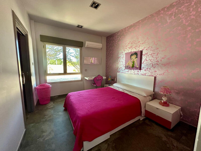 5 sovrum Villa till salu