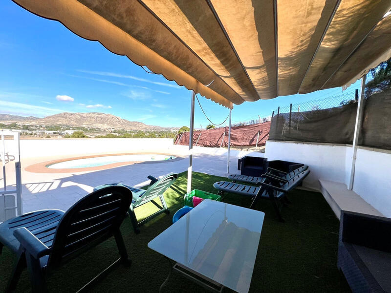 4 bedroom Villa for sale